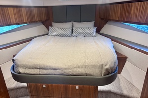 51FT (15.7M) RIVIERA