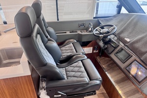51FT (15.7M) RIVIERA