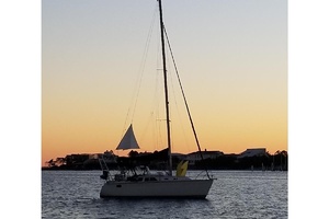 30' Hunter 1991