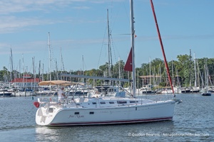 38' Hunter 2005