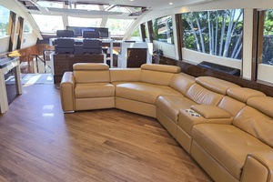 HELIOS 92ft Lazzara Yachts Yacht For Sale