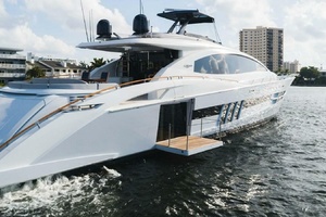 HELIOS 92ft Lazzara Yachts Yacht For Sale
