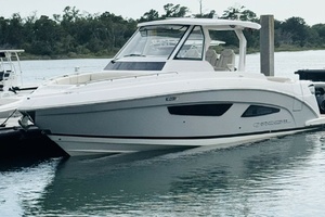 33ft Regal Yacht For Sale