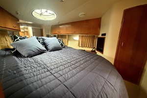 Married To The C 38ft Carver Yacht For Sale