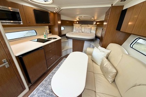 Margaret Mae 35ft Cruisers Yachts Yacht For Sale