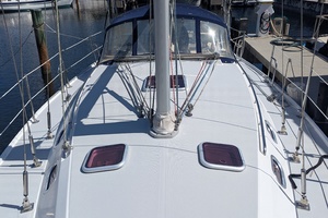 Two by Sea 36ft Catalina Yacht For Sale