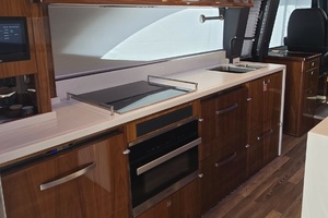 Yacht for sale REELAPSE