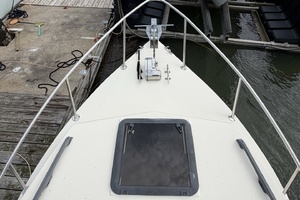 Broad Water 24ft Eastern Yacht For Sale
