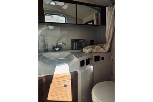 Cruisers 32ft Cruisers Sport Series Yacht For Sale