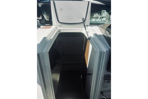 Cruisers 32ft Cruisers Sport Series Yacht For Sale