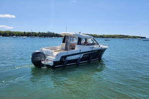 Hat Trick 23ft Jeanneau Yacht For Sale