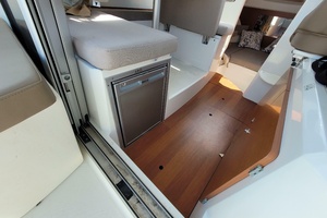Hat Trick 23ft Jeanneau Yacht For Sale