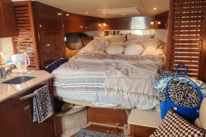 37ft Sea Ray Yacht For Sale