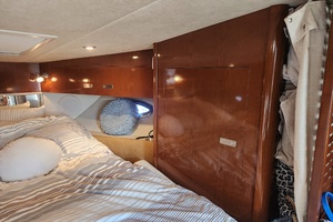 37ft Sea Ray Yacht For Sale