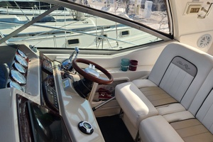 37ft Sea Ray Yacht For Sale
