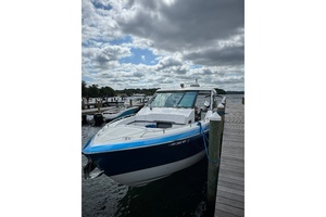 Yacht for sale 38FT (11M) FORMULA