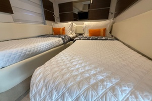 54FT (16M) AZIMUT