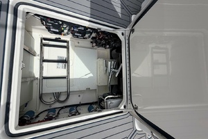 Piece of Mind 42ft Hydra Sports Yacht For Sale