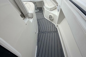 Piece of Mind 42ft Hydra Sports Yacht For Sale