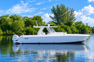 40' Intrepid 2019