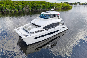 54FT (16.46M) AQUILA yacht for sale