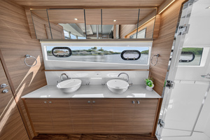 54FT (16.46M) AQUILA
