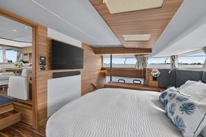 54FT (16.46M) AQUILA