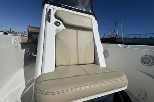 24ft Pursuit Yacht For Sale