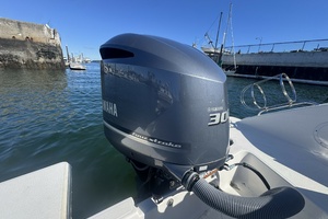 24ft Pursuit Yacht For Sale
