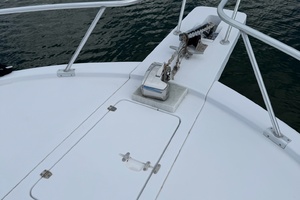 Sea Bandit 38ft Luhrs Yacht For Sale