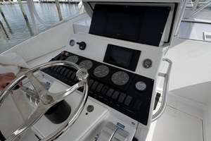 Sea Bandit 38ft Luhrs Yacht For Sale