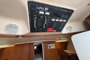 Sea Bandit 38ft Luhrs Yacht For Sale