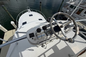 Sea Bandit 38ft Luhrs Yacht For Sale