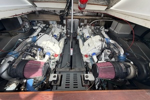 Sea Bandit 38ft Luhrs Yacht For Sale