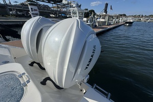 28ft Cobia Yacht For Sale