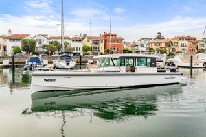 37' Axopar 2019