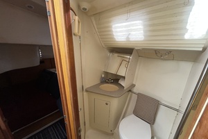 Liberte 40ft Hunter Yacht For Sale