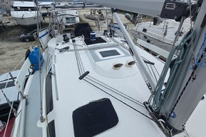 Liberte 40ft Hunter Yacht For Sale