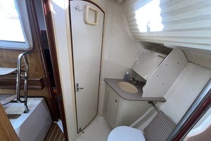 Liberte 40ft Hunter Yacht For Sale
