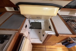Liberte 40ft Hunter Yacht For Sale