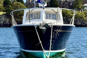 Kamal 34ft MJM Yacht For Sale