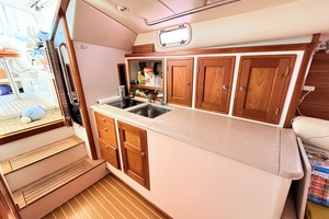 Kamal 34ft MJM Yacht For Sale