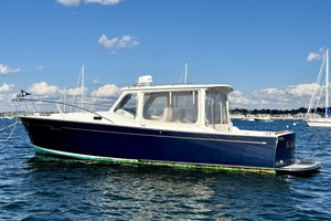 Kamal 34ft MJM Yacht For Sale