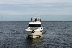 Yacht for sale 58FT (17.93M) PRESTIGE