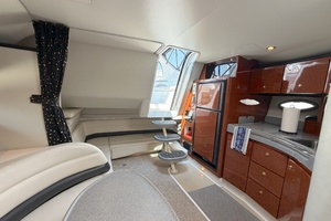 Water Wings 37ft Wellcraft Yacht For Sale