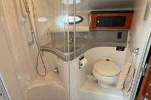 Water Wings 37ft Wellcraft Yacht For Sale