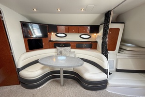 Water Wings 37ft Wellcraft Yacht For Sale