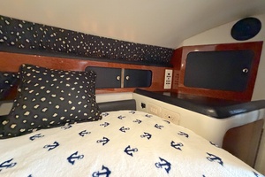 Water Wings 37ft Wellcraft Yacht For Sale