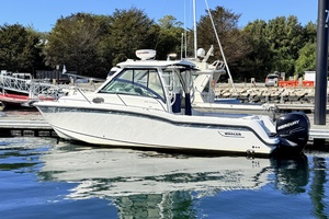 28ft Boston Whaler Yacht For Sale