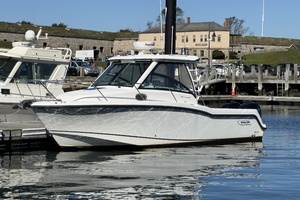 28ft Boston Whaler Yacht For Sale